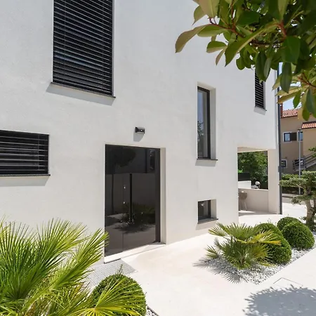 빌라 Verana With Pool *