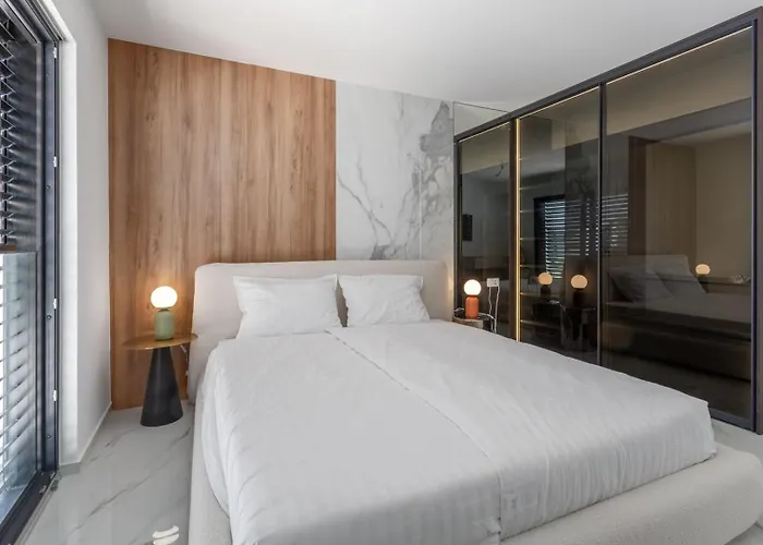 Verana With Pool Villa Savudrija