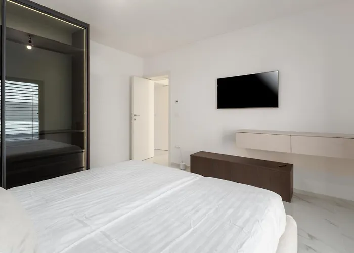 Verana With Pool 빌라