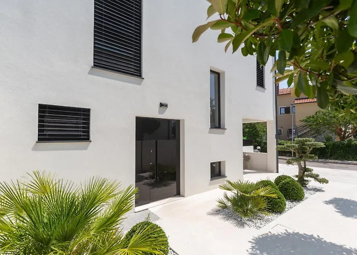 Villa Verana With Pool *