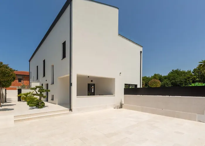 Verana With Pool 빌라