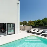 Verana With Pool * Savudrija