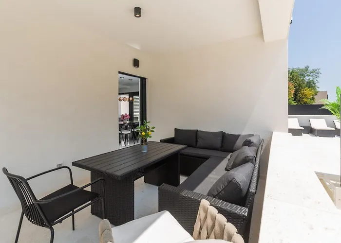 Verana With Pool * Savudrija